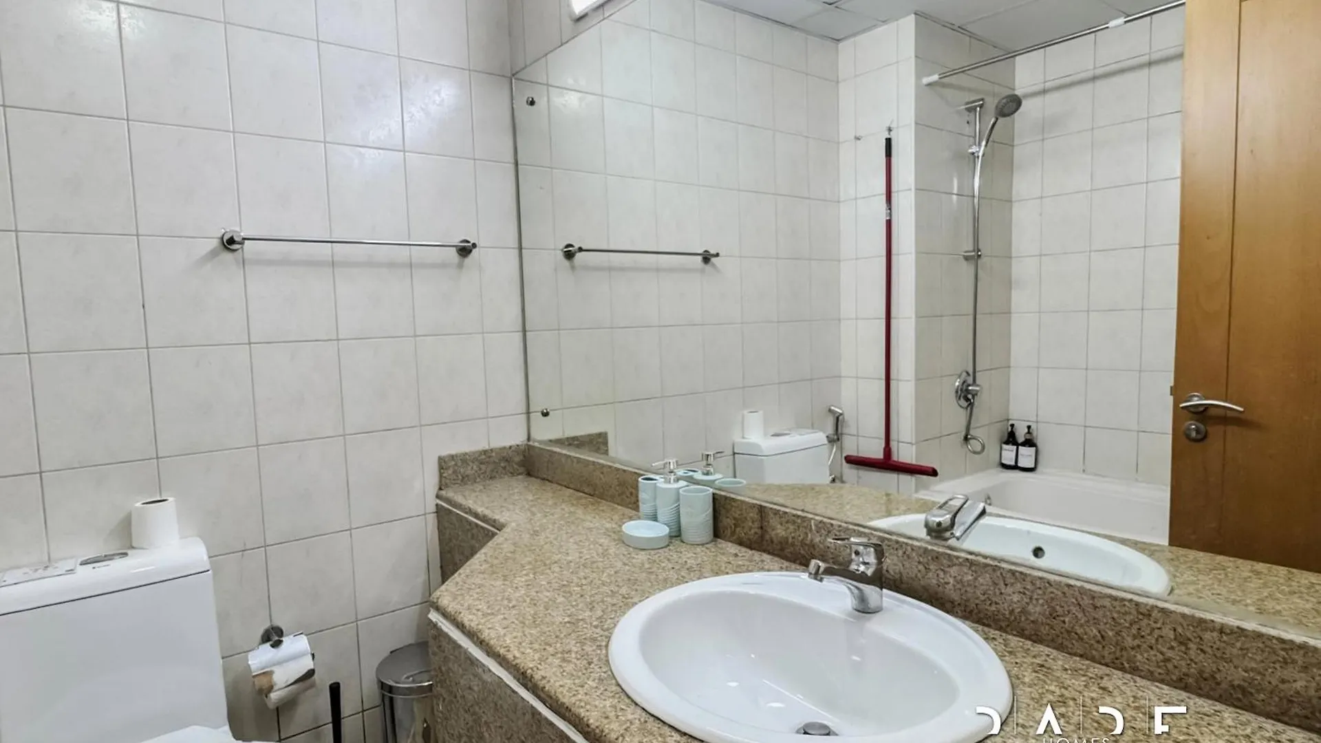 Appartement Rare Holiday Homes - Near Metro - Garden View - Mogul Cluster - Building# 204 - Rg09 - Discovery Gardens Dubai Verenigde Arabische Emiraten