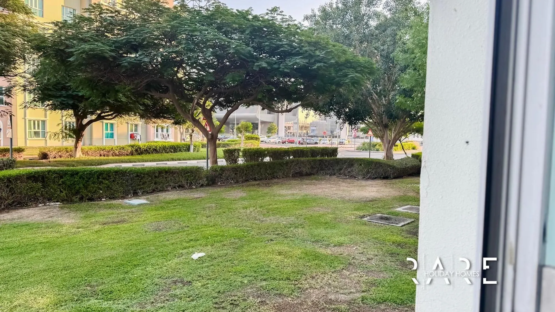Apartment Rare Holiday Homes - Near Ibn Battuta Mall - Garden View - Mogul Cluster - Building# 204 - Rg09 - Discovery Gardens Dubai