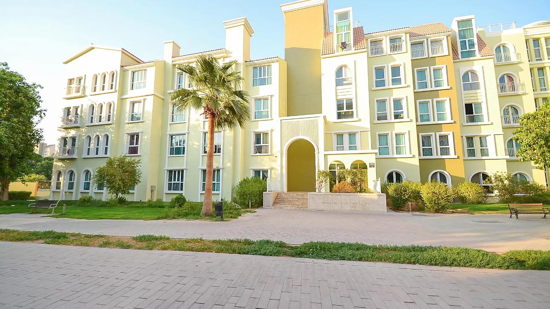 Apartment Rare Holiday Homes - Near Ibn Battuta Mall - Garden View - Mogul Cluster - Building# 204 - Rg09 - Discovery Gardens Dubai